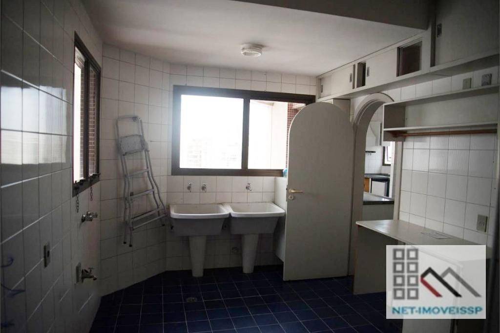 Apartamento à venda com 3 quartos, 354m² - Foto 12