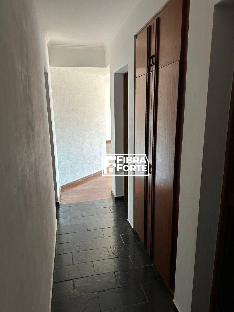 Apartamento para alugar com 3 quartos, 108m² - Foto 7