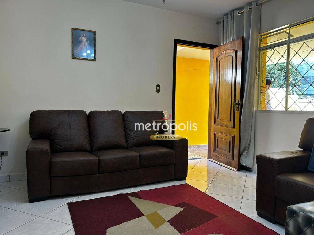 Casa à venda com 3 quartos, 250m² - Foto 2