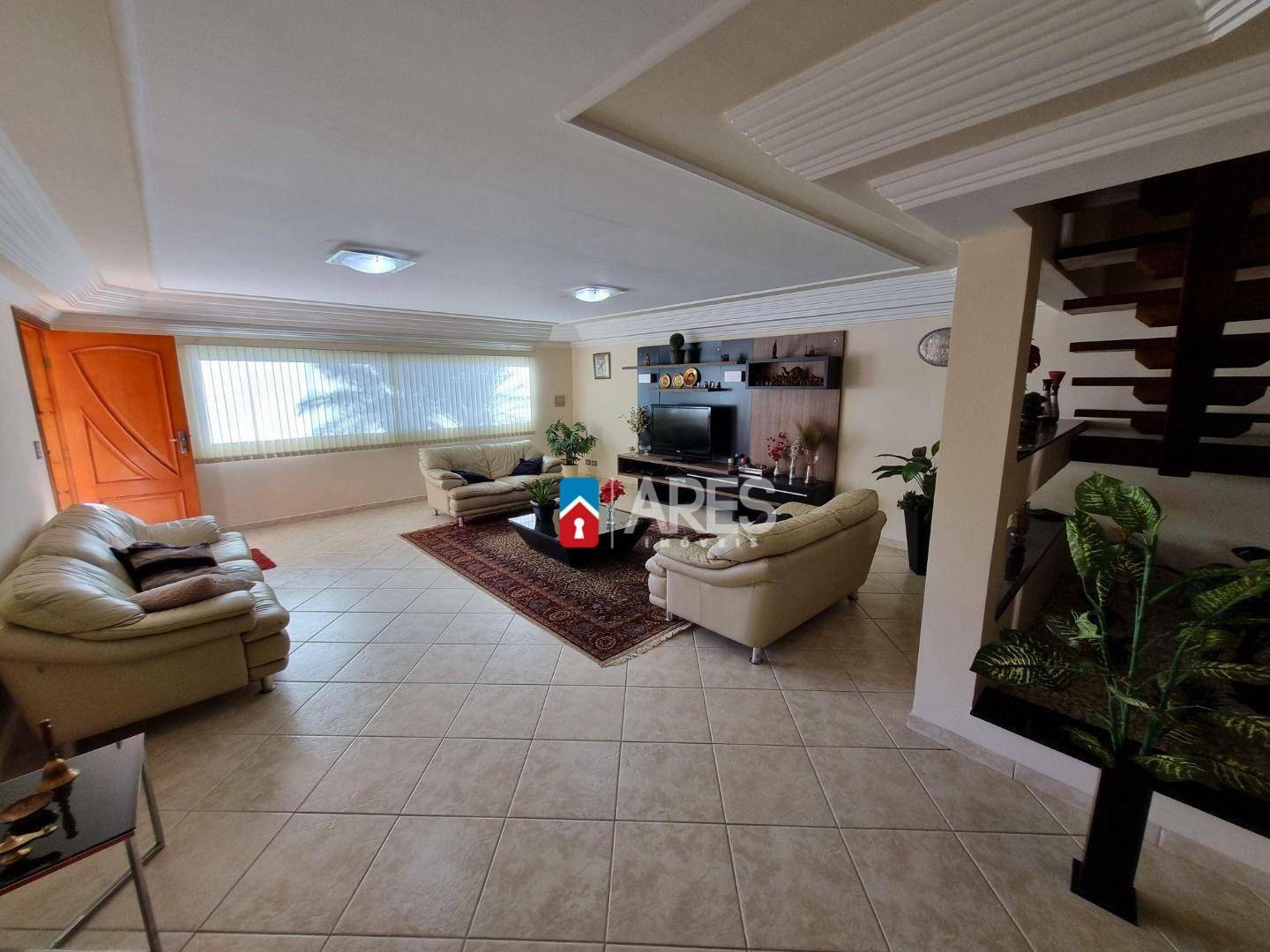 Casa à venda com 4 quartos, 364m² - Foto 9