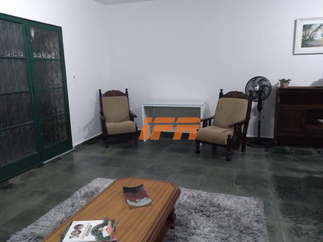 Sobrado à venda com 3 quartos, 250m² - Foto 5