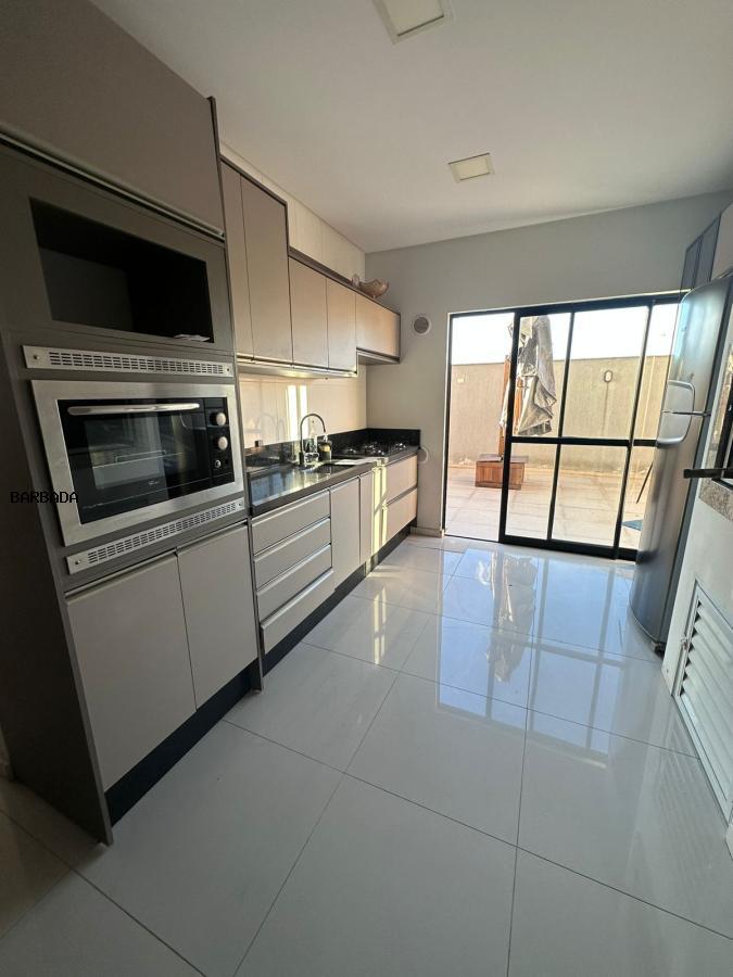 Apartamento para alugar com 2 quartos, 100m² - Foto 5