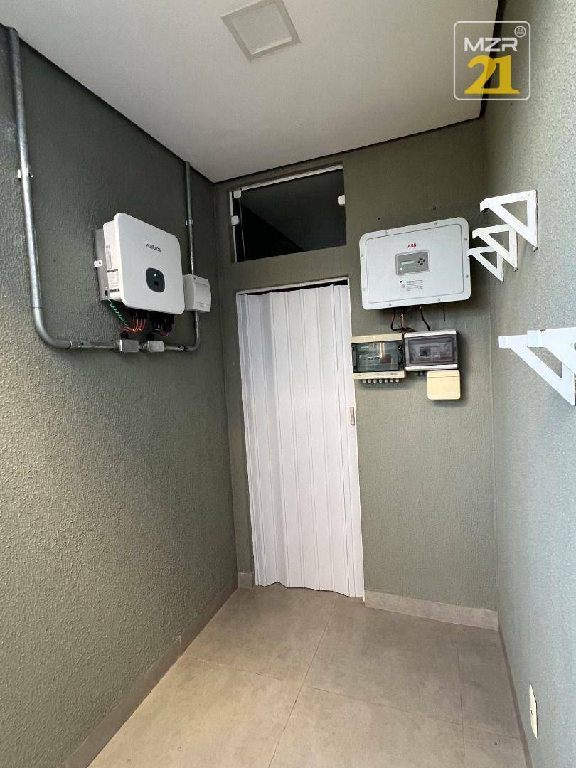 Casa de Condomínio para alugar com 3 quartos, 200m² - Foto 6