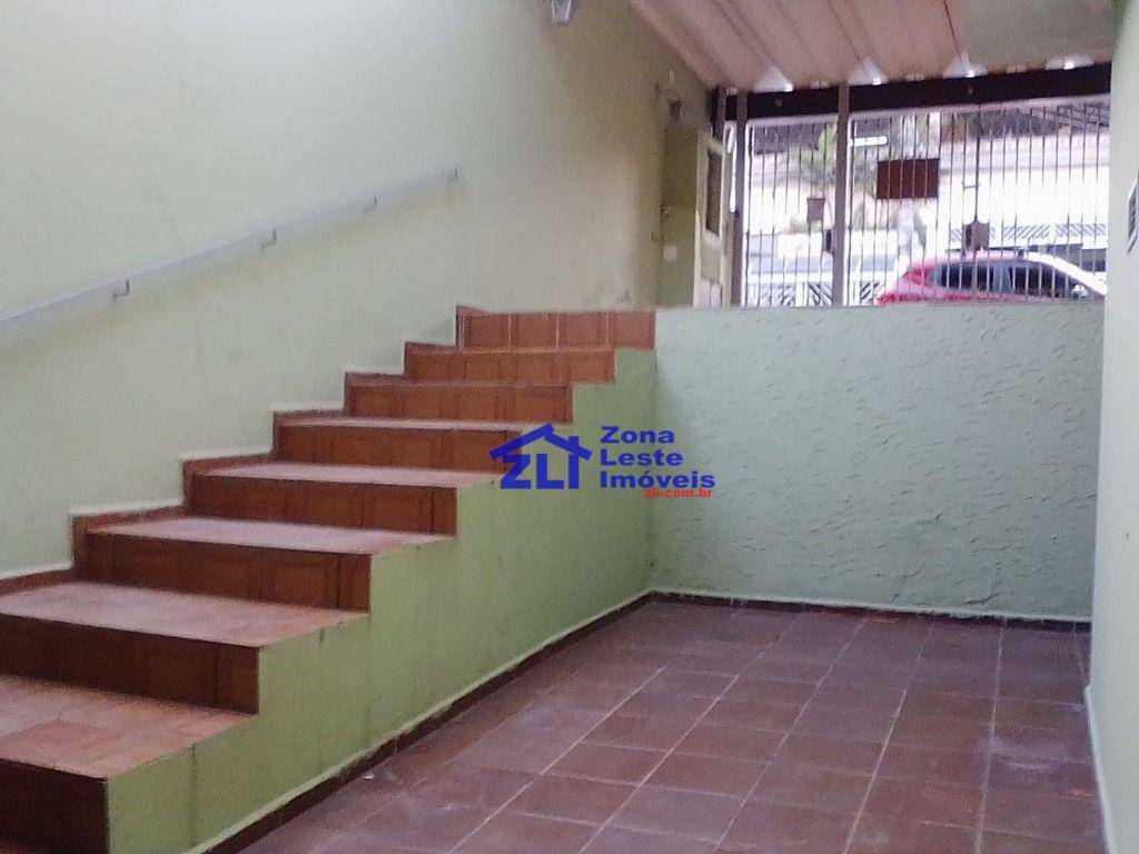 Casa para alugar com 3 quartos, 200m² - Foto 9