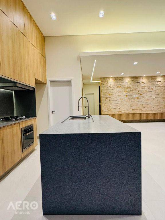 Casa de Condomínio à venda com 4 quartos, 209m² - Foto 28