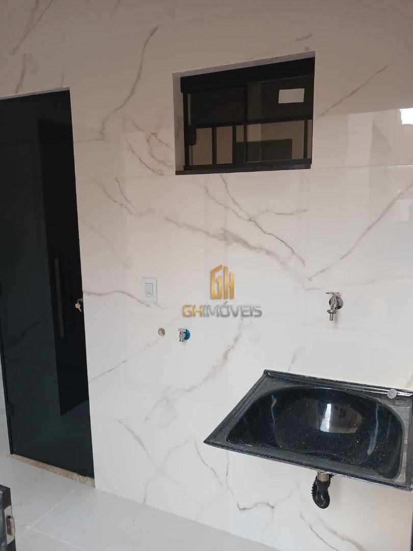 Casa à venda com 3 quartos, 180m² - Foto 18