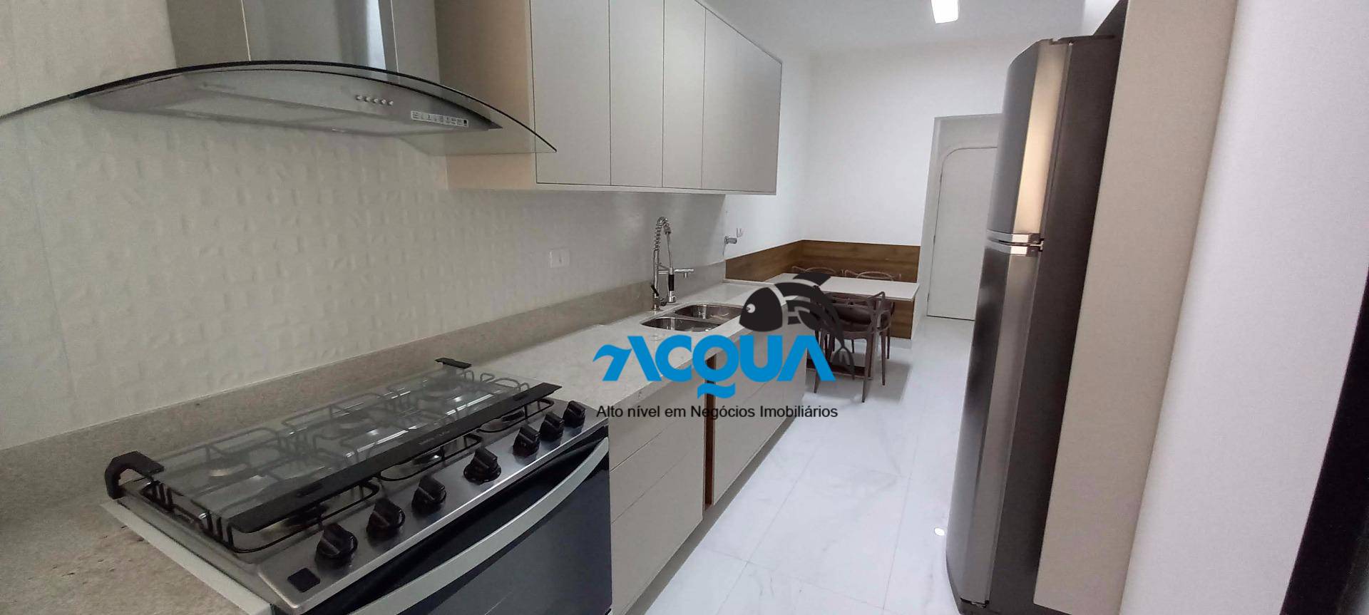 Apartamento à venda com 3 quartos, 217m² - Foto 6