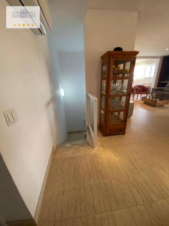 Cobertura à venda com 3 quartos, 318m² - Foto 4