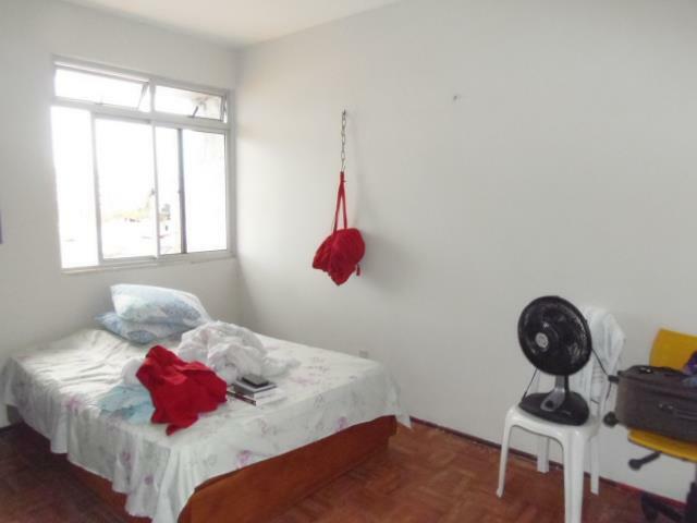 Apartamento à venda com 3 quartos, 106m² - Foto 9