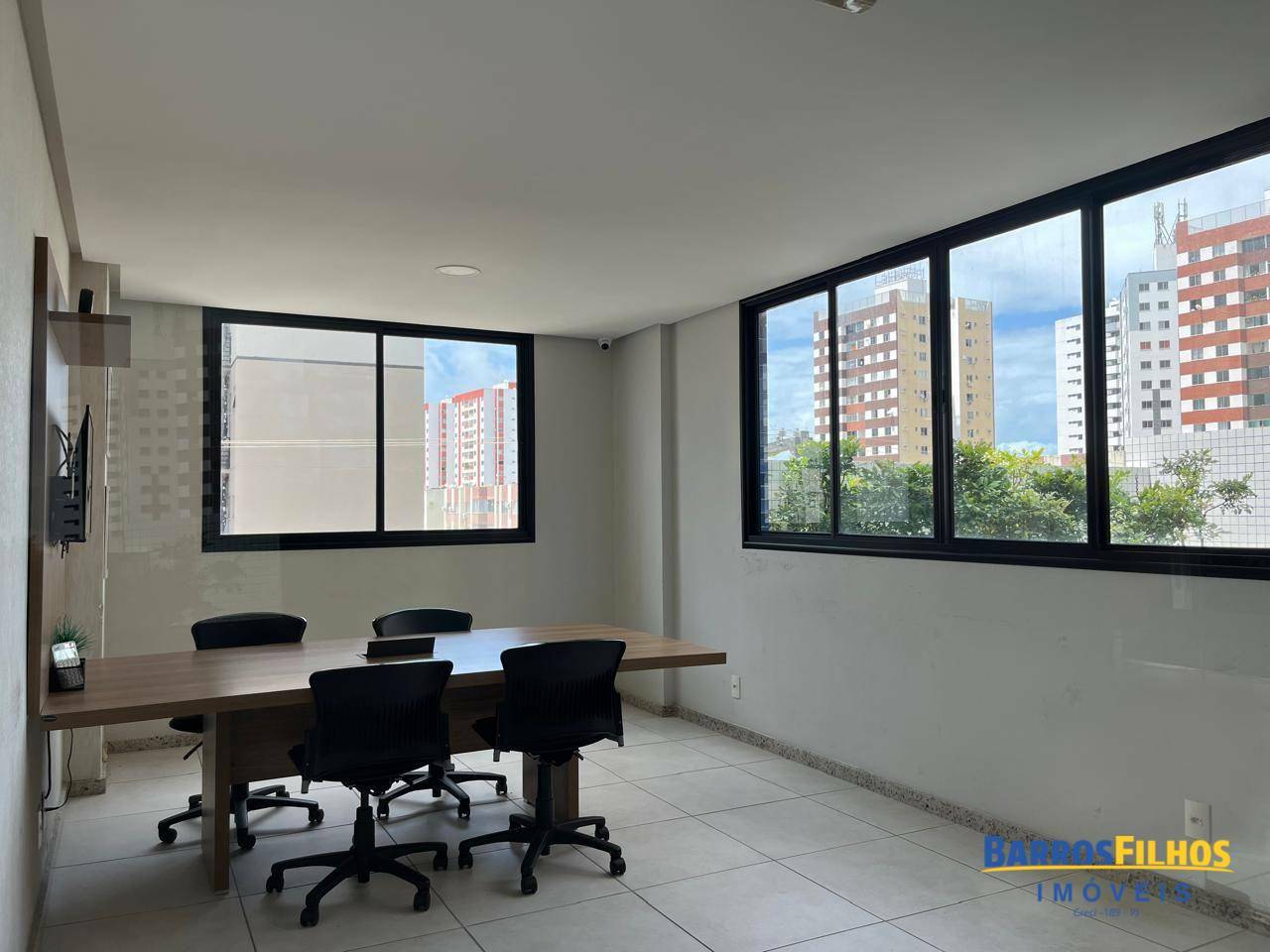 Apartamento à venda com 2 quartos, 81m² - Foto 17