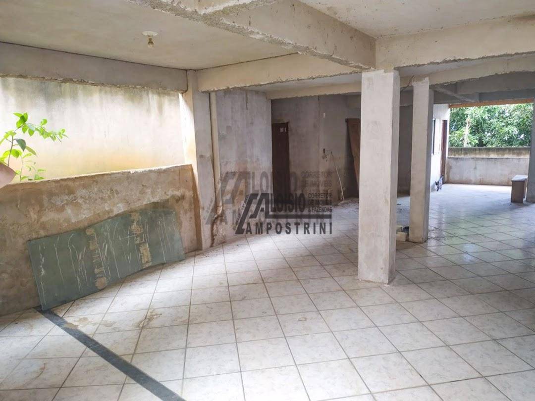 Casa à venda com 5 quartos, 400m² - Foto 30