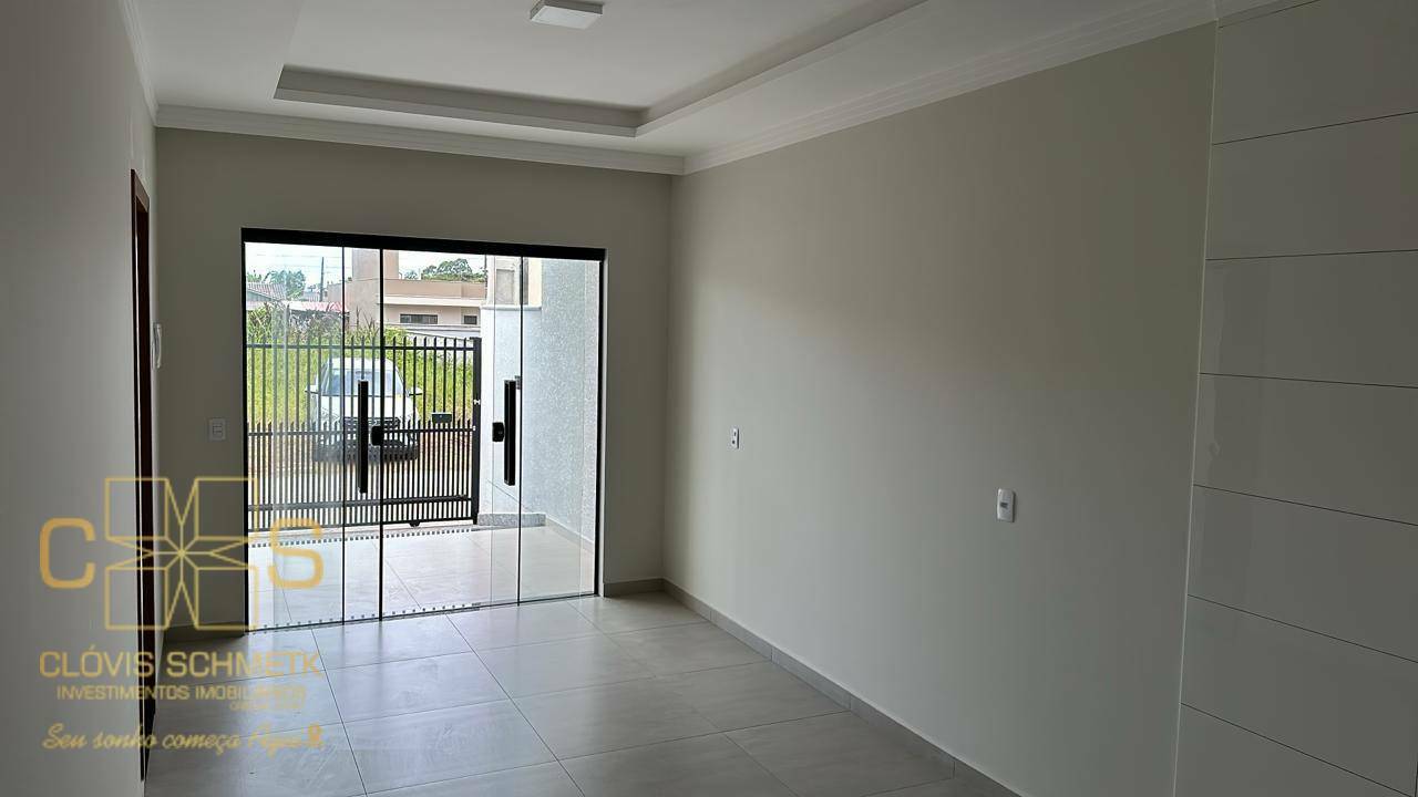 Casa à venda com 2 quartos, 60m² - Foto 8