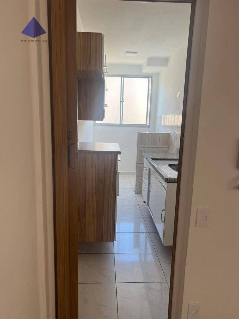 Apartamento para alugar com 2 quartos, 65m² - Foto 7