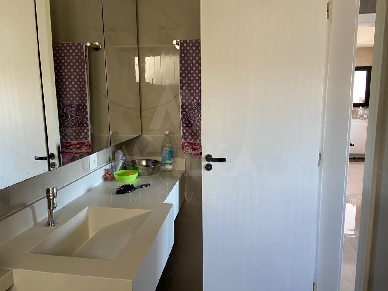 Casa para alugar com 4 quartos, 270m² - Foto 15