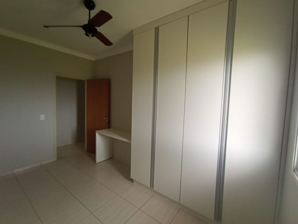 Apartamento à venda com 2 quartos, 64m² - Foto 14