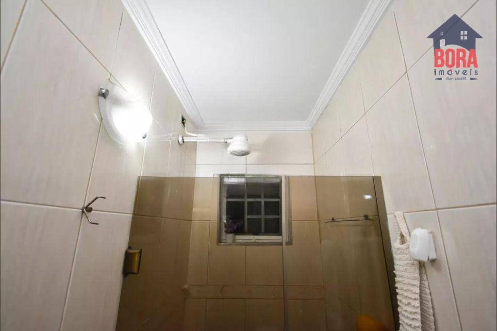 Sobrado à venda com 3 quartos, 200m² - Foto 47