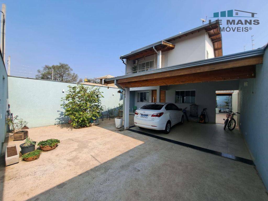 Casa à venda com 3 quartos, 186m² - Foto 3