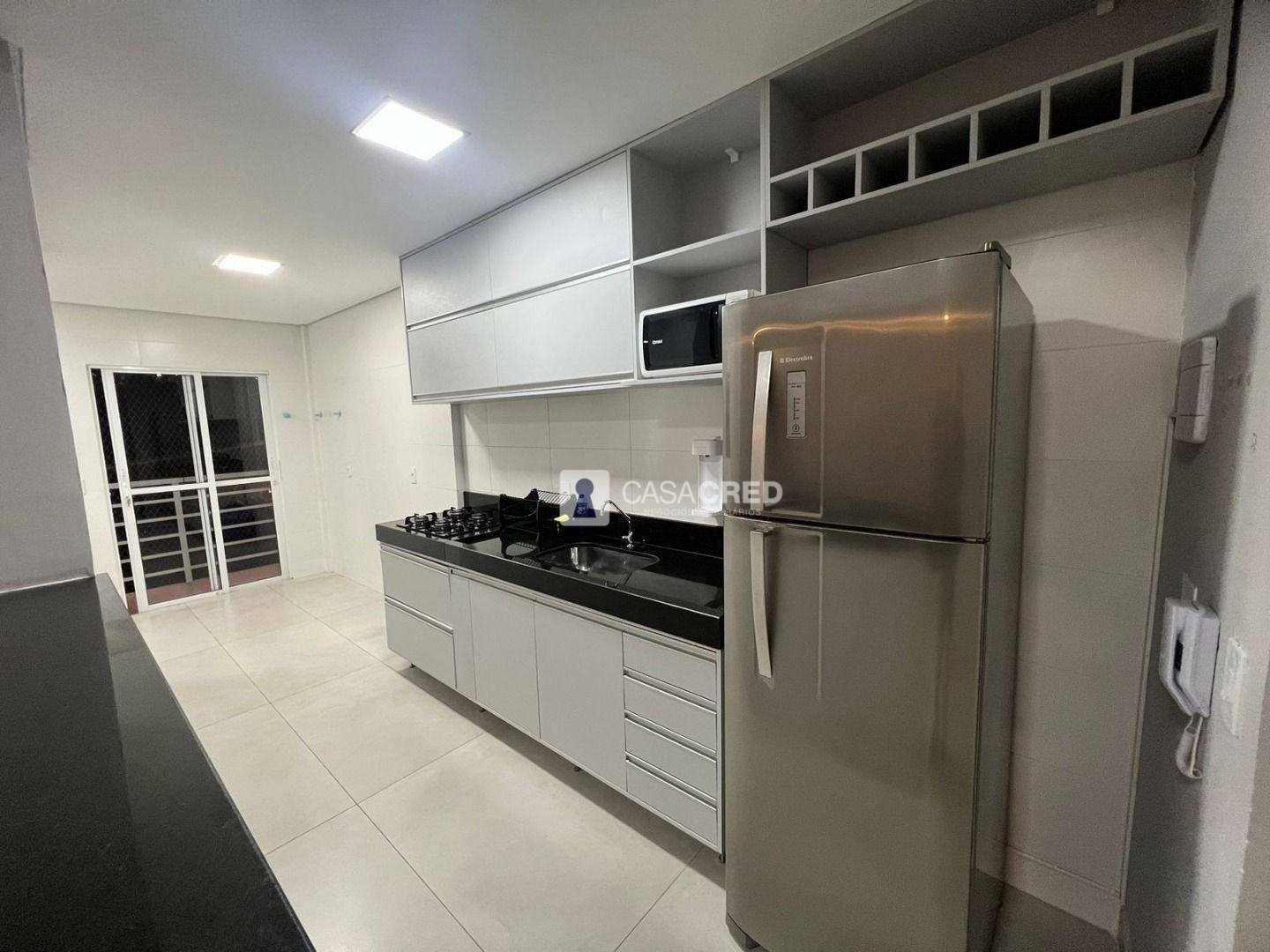 Apartamento à venda com 2 quartos, 55m² - Foto 2