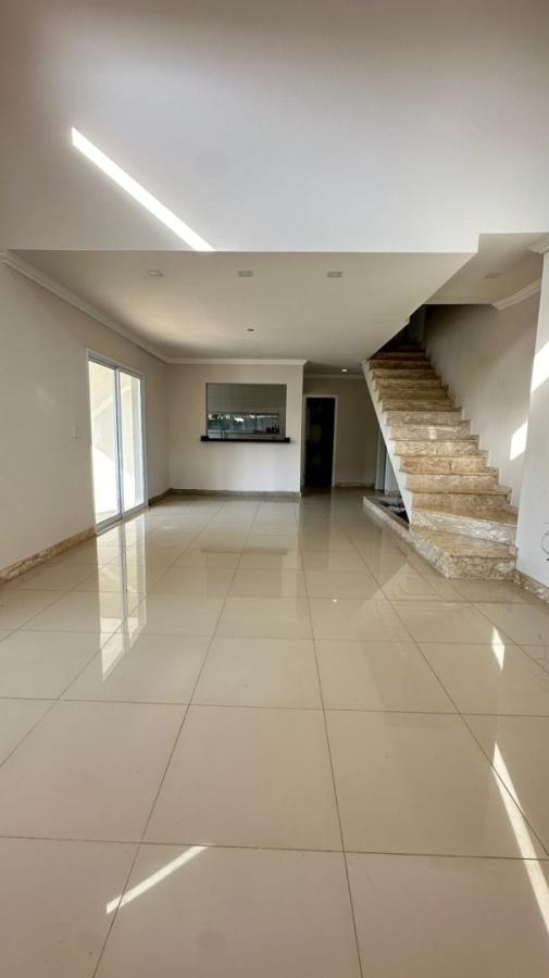 Casa à venda com 4 quartos, 247m² - Foto 15