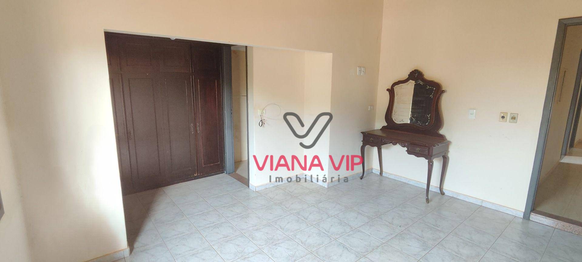 Casa à venda com 3 quartos, 648M2 - Foto 11