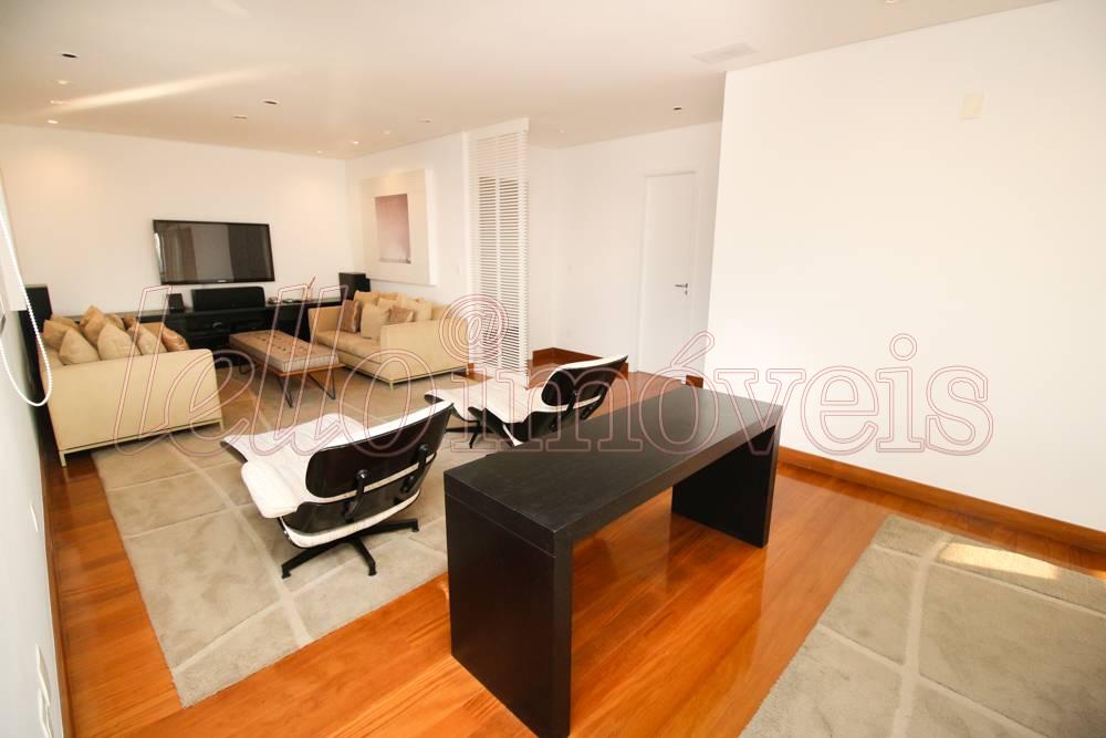 Apartamento à venda com 3 quartos, 160m² - Foto 1