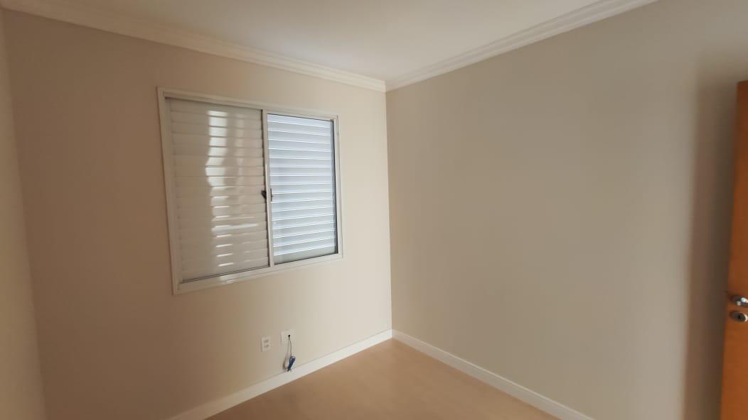 Apartamento à venda com 3 quartos, 87m² - Foto 29