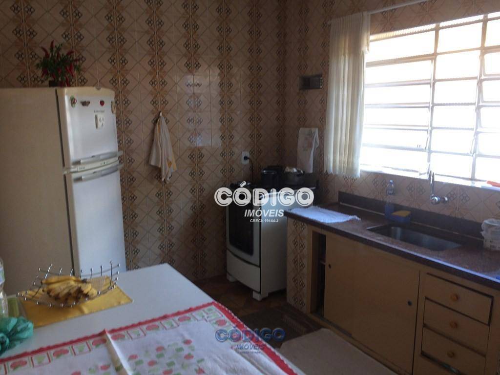 Casa à venda com 2 quartos, 150m² - Foto 15