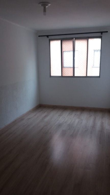 Apartamento à venda com 3 quartos, 55m² - Foto 4