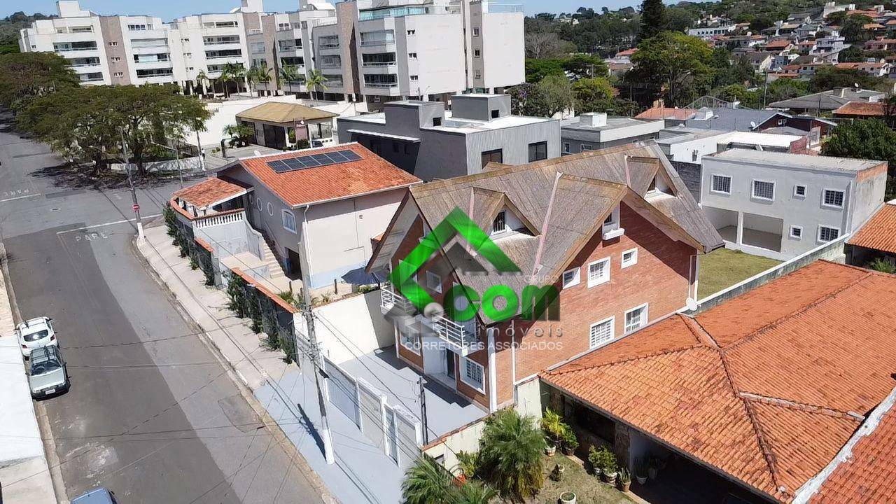 Casa à venda com 7 quartos, 410m² - Foto 37