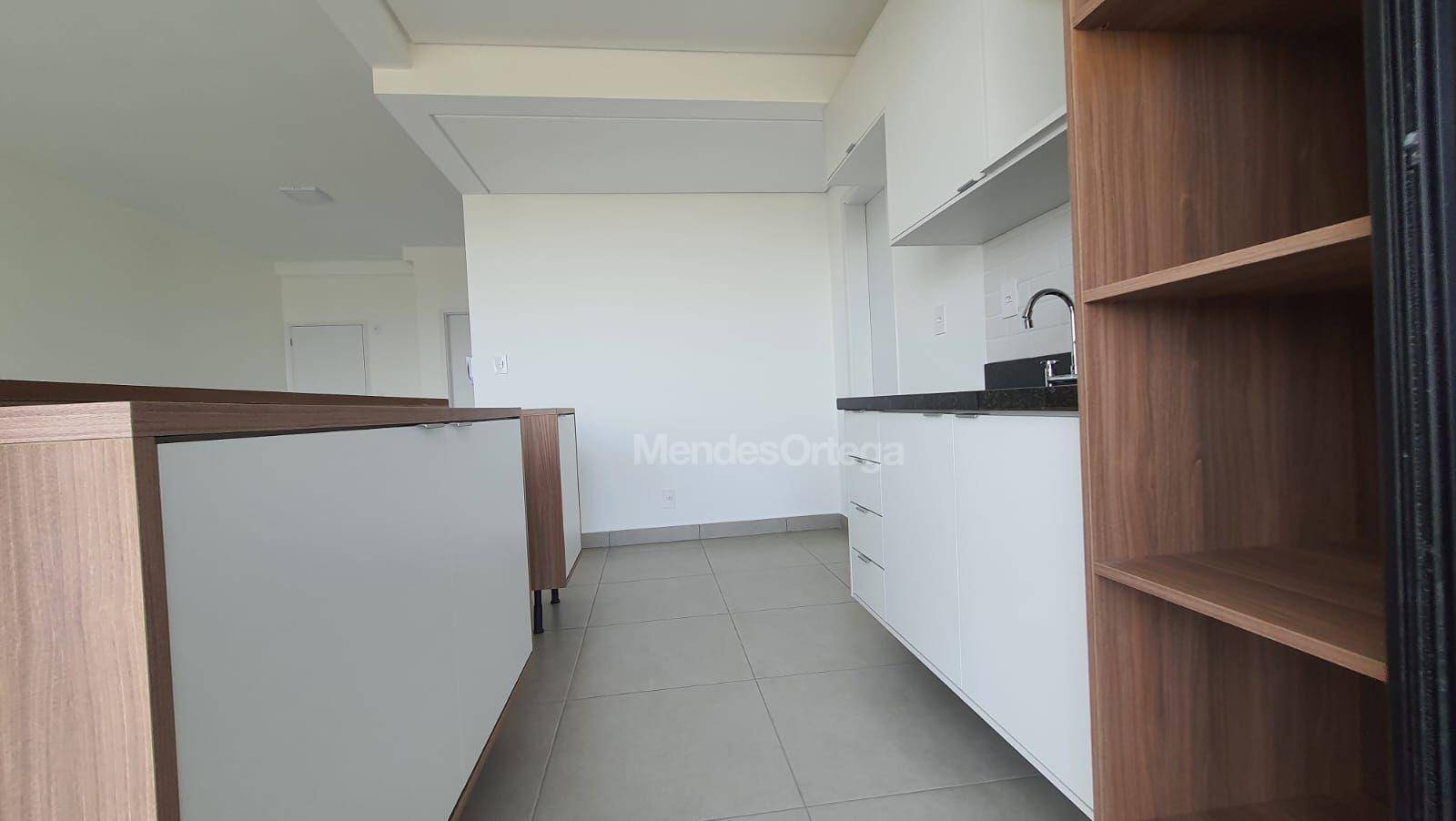 Apartamento para alugar com 3 quartos, 125m² - Foto 7