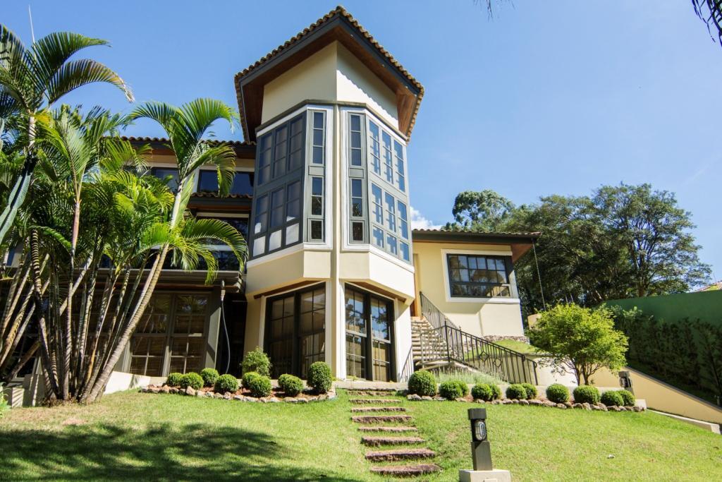 Casa de Condomínio à venda com 3 quartos, 550m² - Foto 2