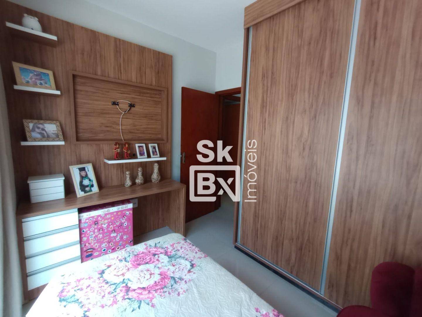 Casa à venda com 3 quartos, 200m² - Foto 25