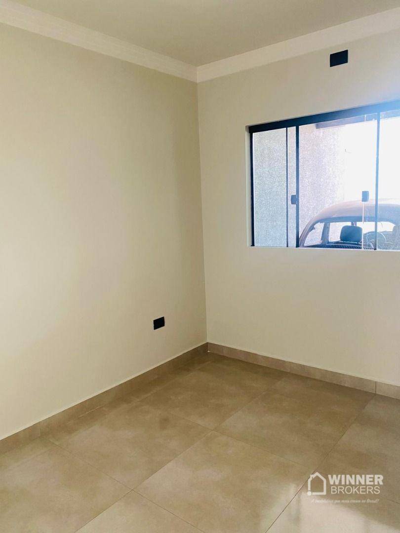 Casa à venda com 3 quartos, 76m² - Foto 11