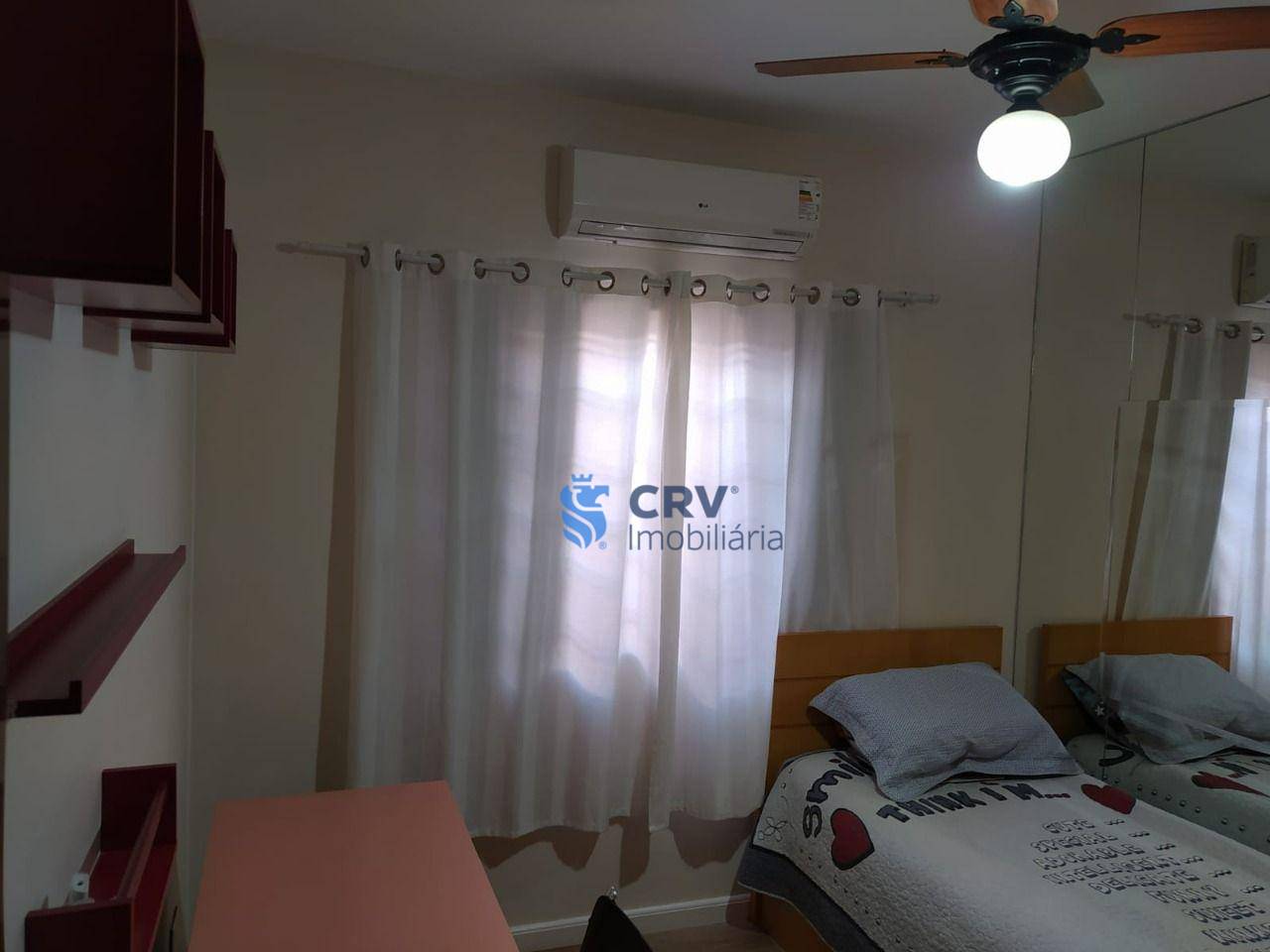 Casa à venda com 3 quartos, 200m² - Foto 7