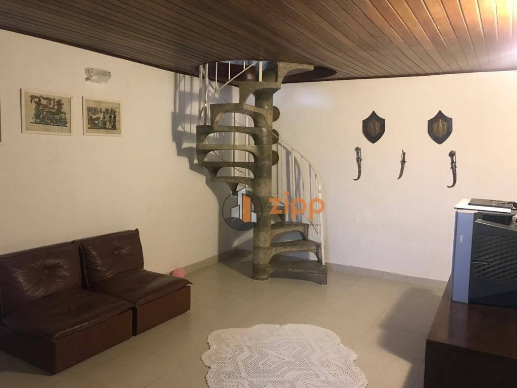 Sobrado à venda com 3 quartos, 280m² - Foto 9