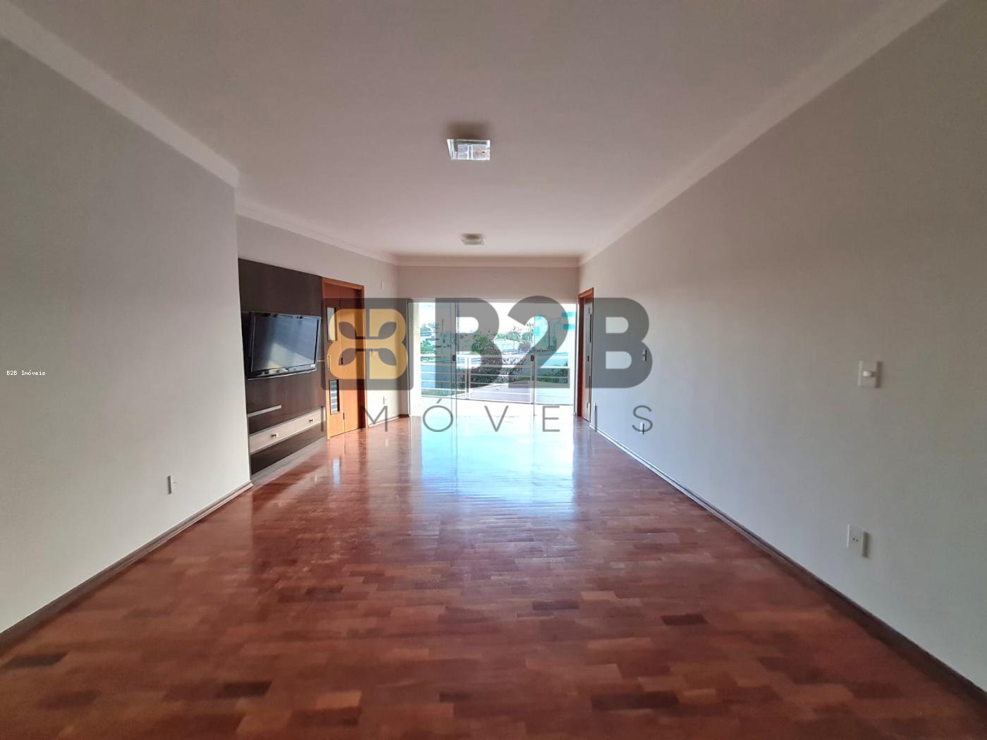 Casa de Condomínio à venda com 4 quartos, 400m² - Foto 20