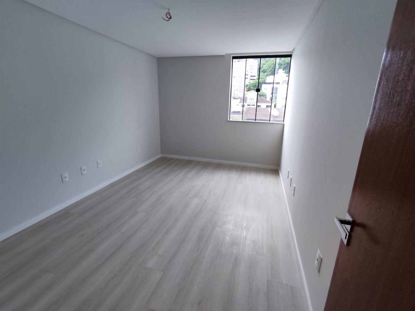 Cobertura à venda com 5 quartos, 180m² - Foto 8