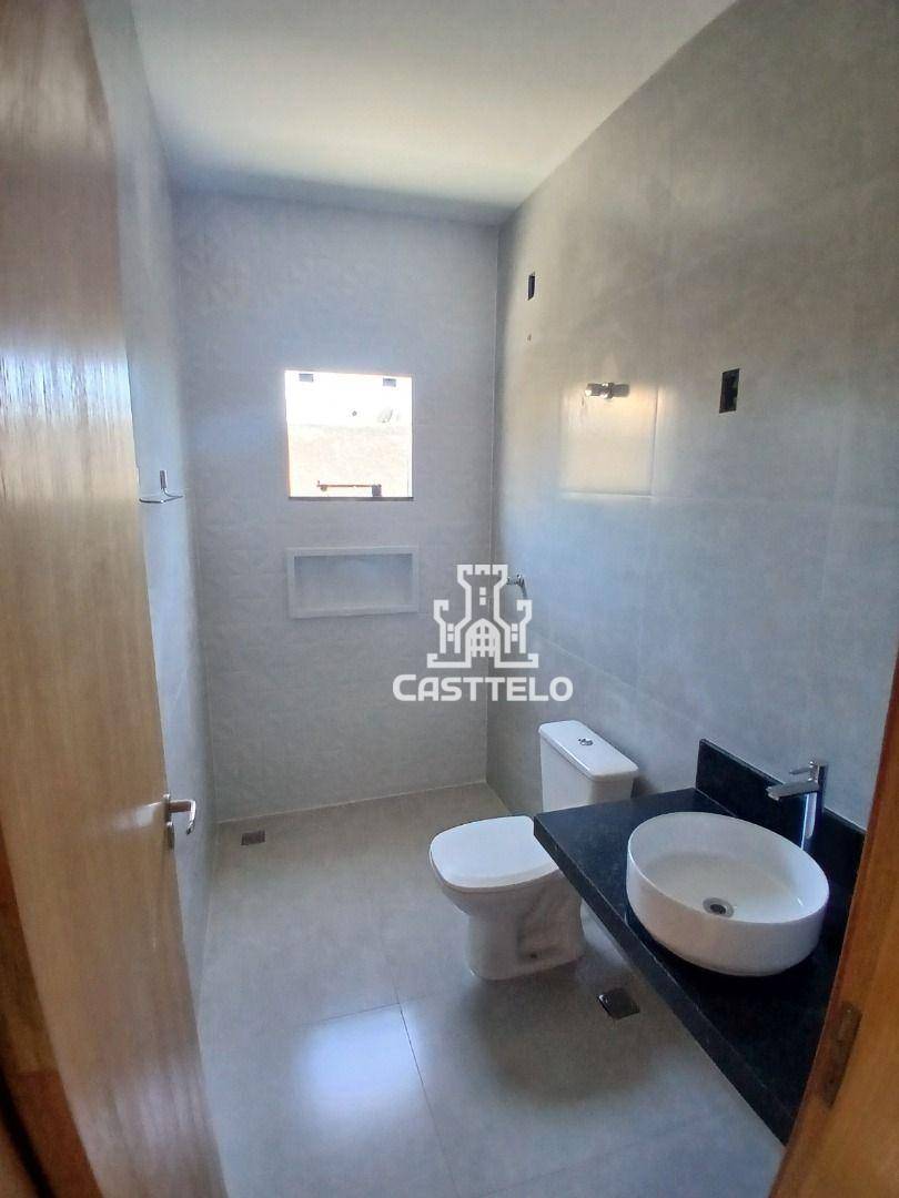 Casa à venda com 2 quartos, 61m² - Foto 13