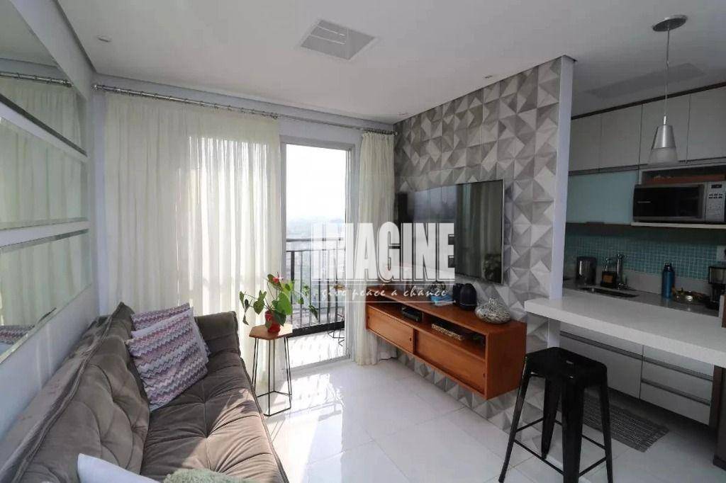 Apartamento à venda com 2 quartos, 97m² - Foto 1