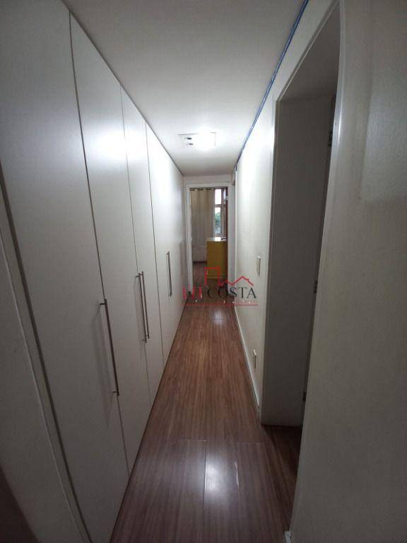 Apartamento à venda com 4 quartos, 235m² - Foto 5