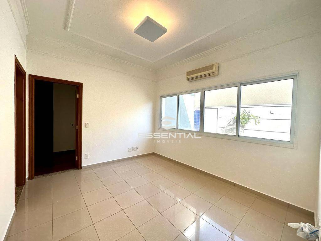 Casa à venda e aluguel com 3 quartos, 238m² - Foto 25