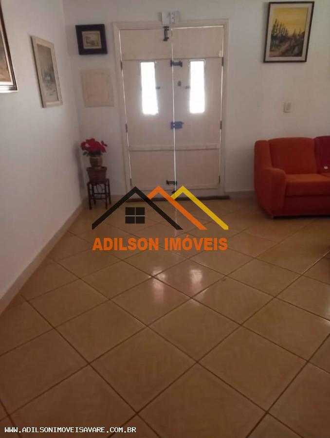 Chácara à venda com 3 quartos, 2050m² - Foto 11