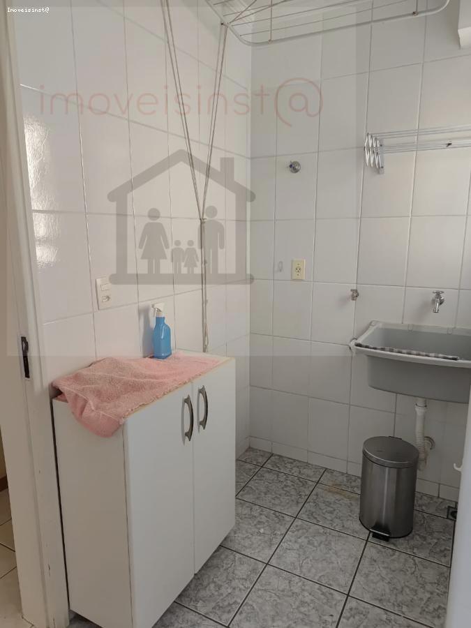 Apartamento à venda com 2 quartos, 79m² - Foto 9