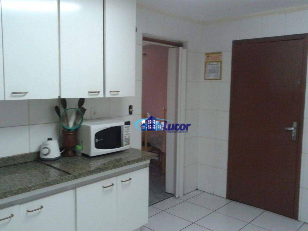 Apartamento à venda com 3 quartos, 85m² - Foto 2