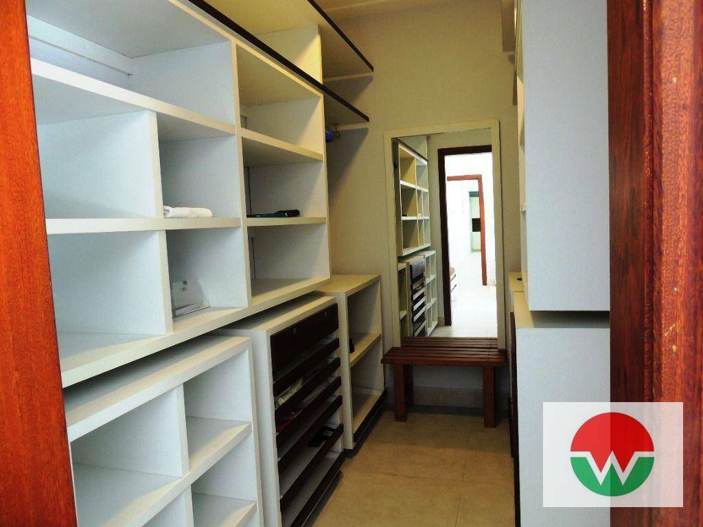 Casa de Condomínio à venda com 6 quartos, 300m² - Foto 62