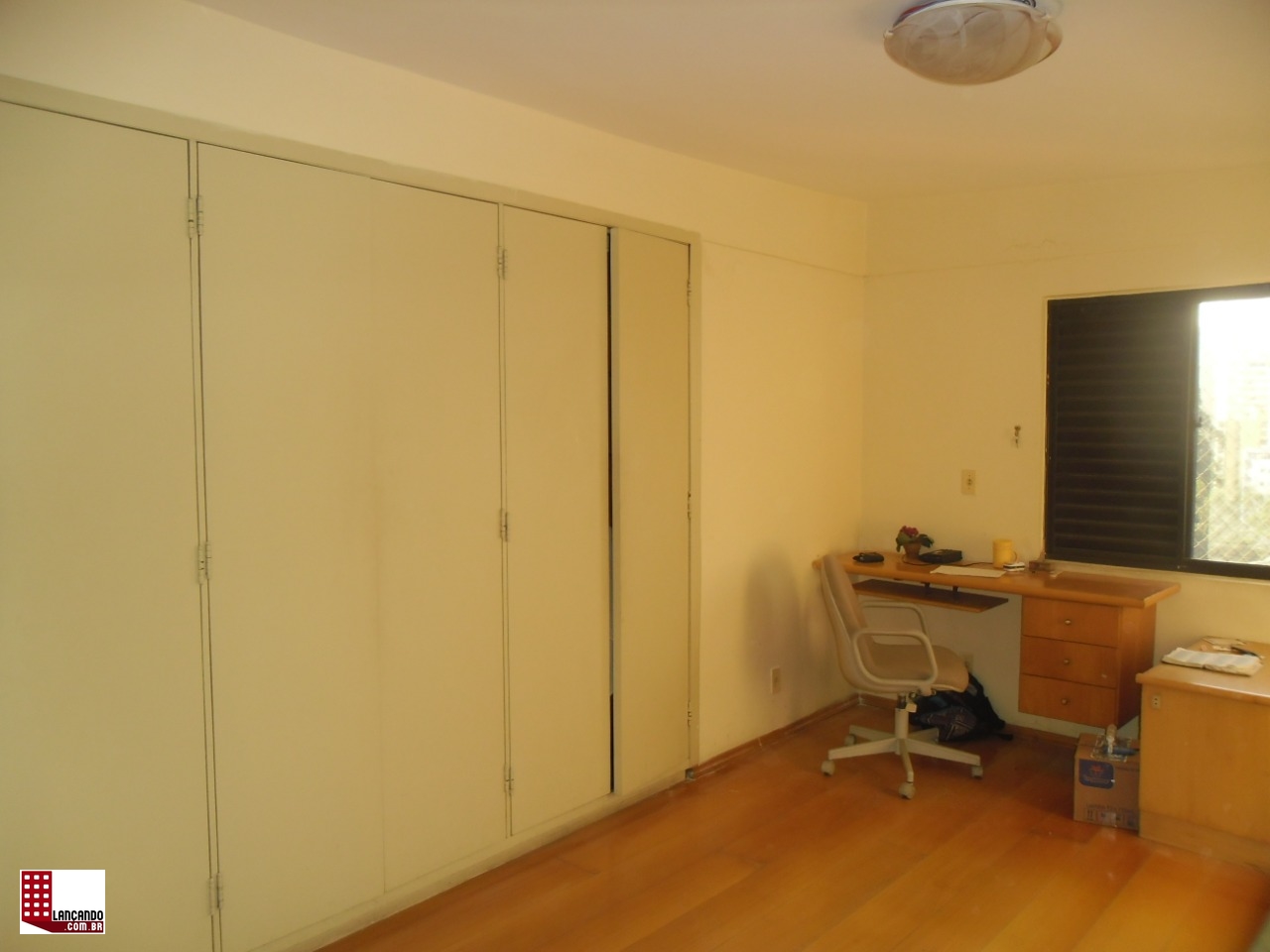 Apartamento à venda com 3 quartos, 263m² - Foto 1