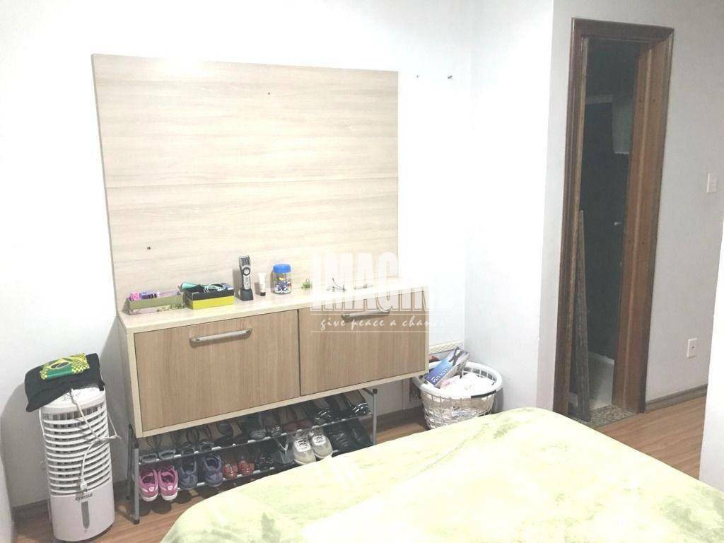 Apartamento para alugar com 2 quartos, 64m² - Foto 5