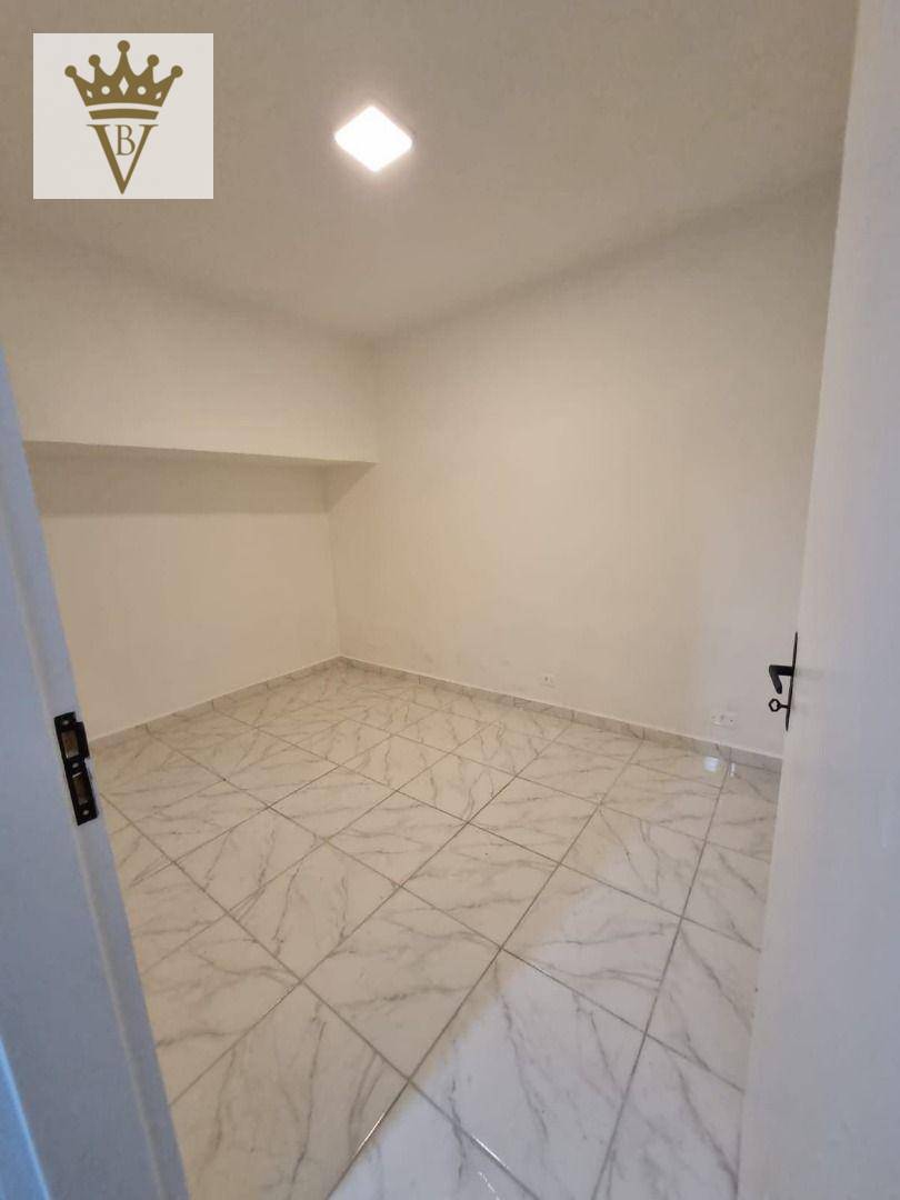 Casa à venda com 2 quartos, 120m² - Foto 3