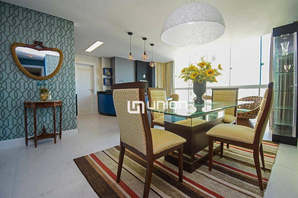 Apartamento à venda com 4 quartos, 154m² - Foto 15