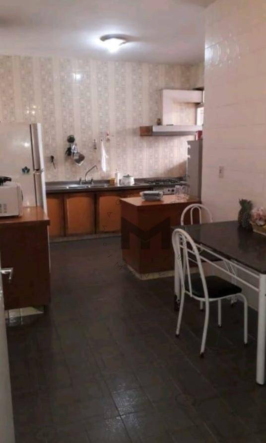 Apartamento à venda com 4 quartos, 260m² - Foto 8